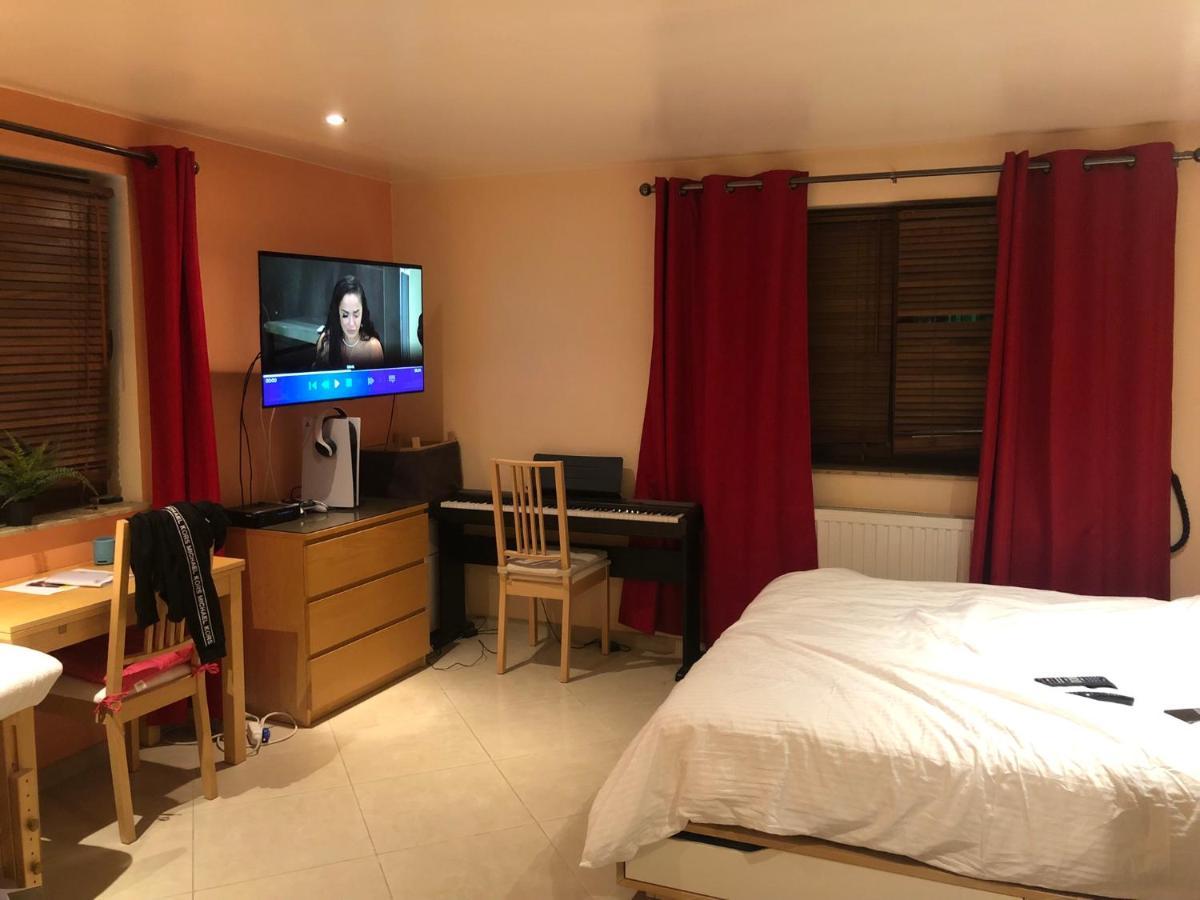 Anderlecht Residence La Fraisiere מראה חיצוני תמונה