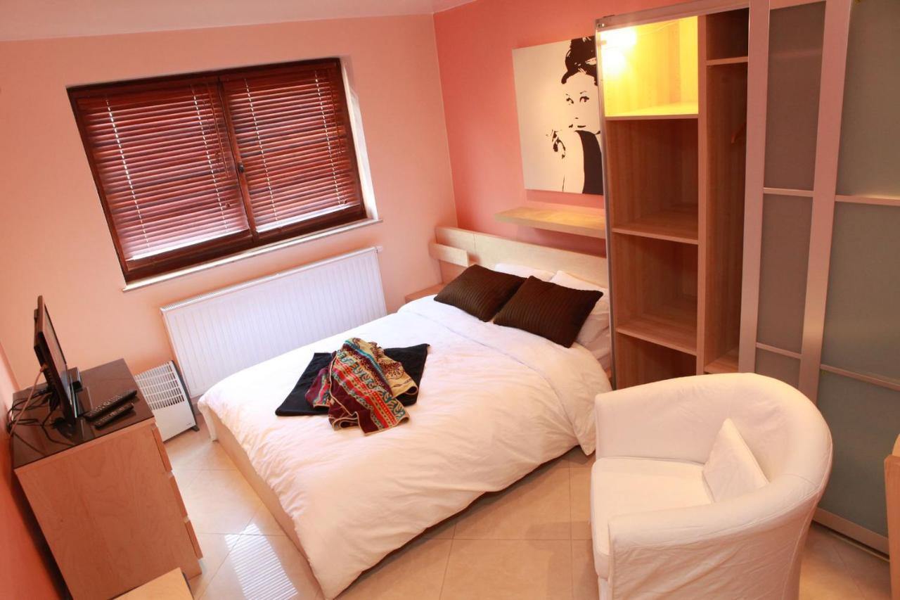 Anderlecht Residence La Fraisiere מראה חיצוני תמונה